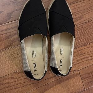 TOMS Ladies Slip On Shoe